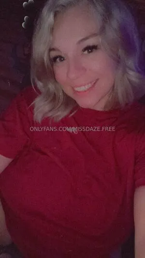 Blondebronzebad OnlyFans Leaked Free Thumbnail Picture - #7FvbXHYrhT