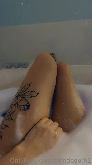 Blondegoth1 OnlyFans Leaked Free Thumbnail Picture - #4KbyotUtMw