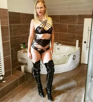 Blondehexe OnlyFans Leaked Free Thumbnail Picture - #SuPSMRD54m