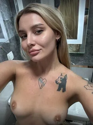 Blondekami OnlyFans Leaked Free Thumbnail Picture - #6AD3fjDLAo