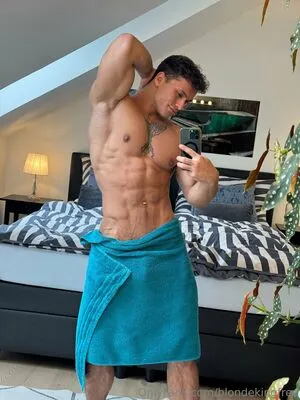 Blondekingfree OnlyFans Leaked Free Thumbnail Picture - #IAtTB9b3vD