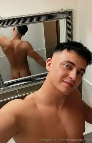 Blondekingfree OnlyFans Leaked Free Thumbnail Picture - #K0maR3IfAV