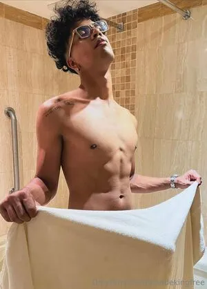 Blondekingfree OnlyFans Leaked Free Thumbnail Picture - #POg5Asl2mn