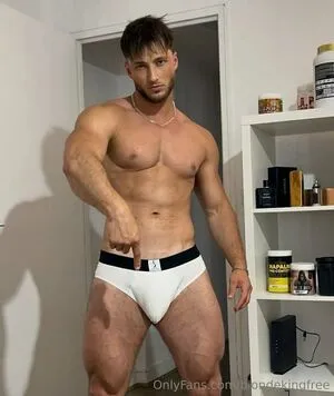 Blondekingfree OnlyFans Leaked Free Thumbnail Picture - #qbO4QQ3c23