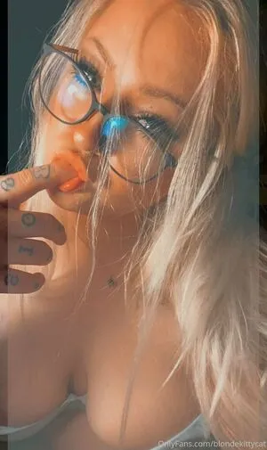 Blondekittycat OnlyFans Leaked Free Thumbnail Picture - #w4tjnbrCN5