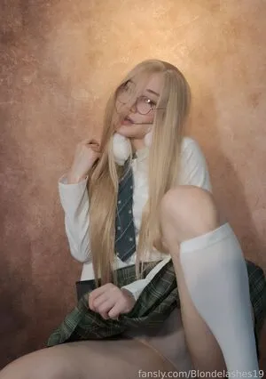 Blondelashes19 OnlyFans Leaked Free Thumbnail Picture - #Ih1OcG4Llo