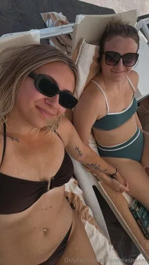 Blondelesbeans OnlyFans Leaked Free Thumbnail Picture - #AkldVLoiSN