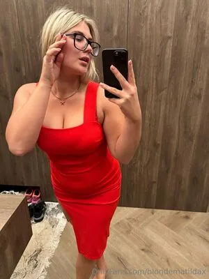 Blondematildax OnlyFans Leaked Free Thumbnail Picture - #B0xESgRAYV