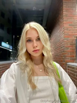 Blondemias OnlyFans Leaked Free Thumbnail Picture - #1MMj9antDP