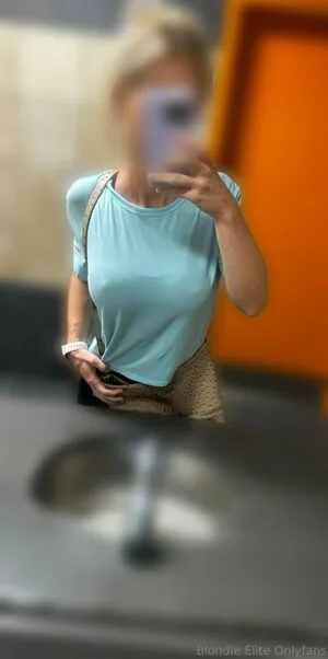 Blondie Elite OnlyFans Leaked Free Thumbnail Picture - #IZhABoeY35