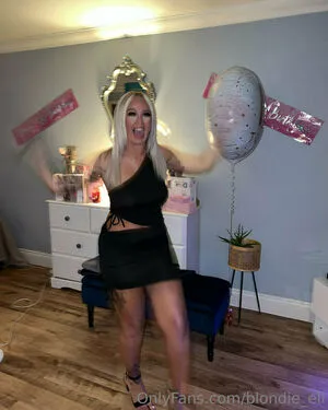 Blondie Ell OnlyFans Leaked Free Thumbnail Picture - #3uywiGjgn1