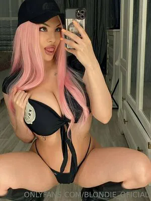 Blondie Oficial OnlyFans Leaked Free Thumbnail Picture - #BxvngaKJkS