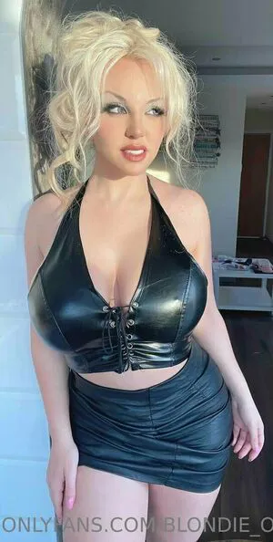 Blondie Oficial OnlyFans Leaked Free Thumbnail Picture - #u3UWrjO9IU