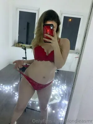 Blondieasmr OnlyFans Leaked Free Thumbnail Picture - #tutmo2D17K