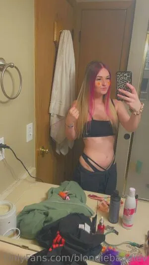 Blondiebaddiev OnlyFans Leaked Free Thumbnail Picture - #4ryKbMo8RP