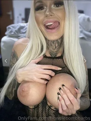 Blondiebombbarbs Badbarbiet OnlyFans Leaked Free Thumbnail Picture - #PdWY5zNKBM