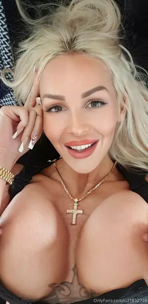 Blondiebombxxx OnlyFans Leaked Free Thumbnail Picture - #p3y77PFVxi