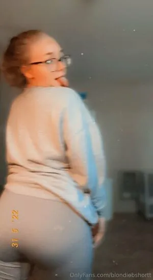 Blondiebshortt OnlyFans Leaked Free Thumbnail Picture - #pd9ShiILjE