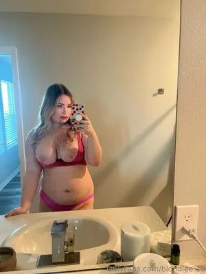 Blondiee OnlyFans Leaked Free Thumbnail Picture - #idRaeIHHXl