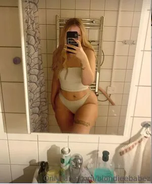 Blondieebabez OnlyFans Leaked Free Thumbnail Picture - #UGA9Qp4lV7
