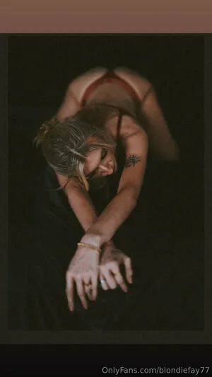 Blondiefay77 OnlyFans Leaked Free Thumbnail Picture - #e2Va2u8sMj