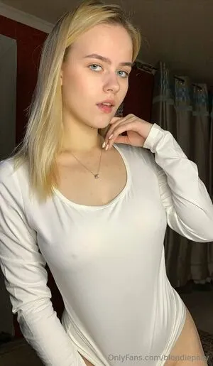 Blondiepolly OnlyFans Leaked Free Thumbnail Picture - #5BXcAFKD6u