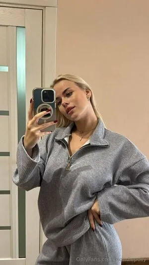 Blondiepolly OnlyFans Leaked Free Thumbnail Picture - #RkB9aQKtBy