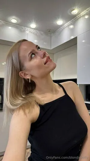 Blondiepolly OnlyFans Leaked Free Thumbnail Picture - #nsCEV3C0EO