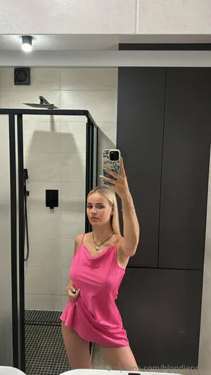 Blondiepolly OnlyFans Leaked Free Thumbnail Picture - #zpU3MY3fc6