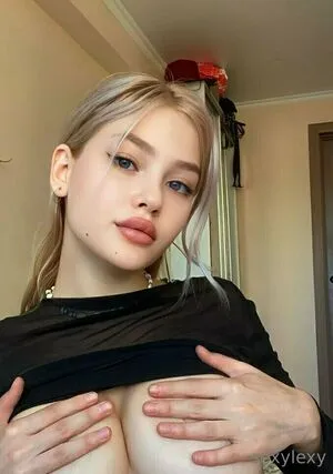 Blondiesasha OnlyFans Leaked Free Thumbnail Picture - #lIVKe254vz