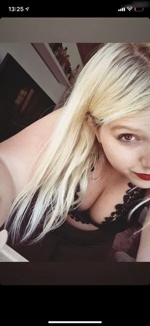 Blondiihell OnlyFans Leaked Free Thumbnail Picture - #AhmJLoESP2