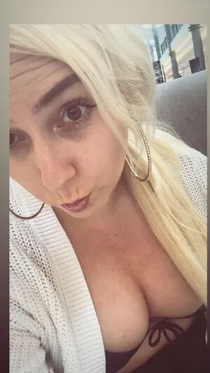 Blondiihell OnlyFans Leaked Free Thumbnail Picture - #gpOTfMT2in