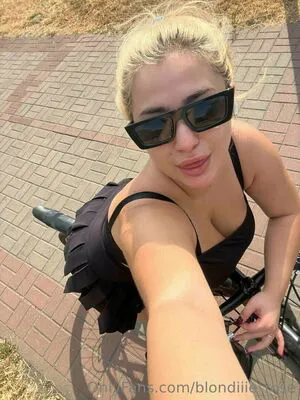 Blondiiie Rose OnlyFans Leaked Free Thumbnail Picture - #7Tuem0a4aY