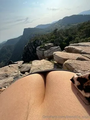 Blondiiie Rose OnlyFans Leaked Free Thumbnail Picture - #9OEaSiGQqi