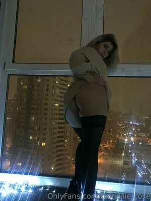 Blondiiie Rose OnlyFans Leaked Free Thumbnail Picture - #AQKd4ski56