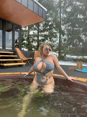 Blondiiie Rose OnlyFans Leaked Free Thumbnail Picture - #CGD5U2YiKZ