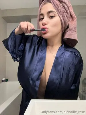 Blondiiie Rose OnlyFans Leaked Free Thumbnail Picture - #N7dS2wY5DX