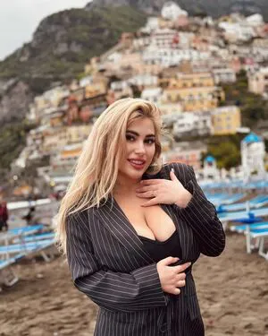 Blondiiie Rose OnlyFans Leaked Free Thumbnail Picture - #SteArGiWje