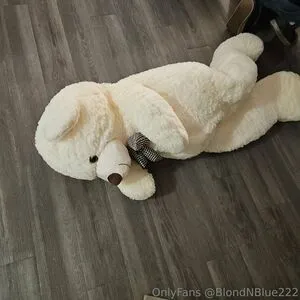 Blondnblue222 OnlyFans Leaked Free Thumbnail Picture - #2B8EZRMmd4