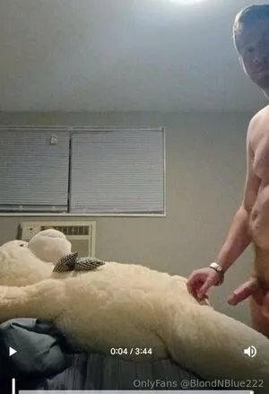 Blondnblue222 OnlyFans Leaked Free Thumbnail Picture - #rYQUEzi94p