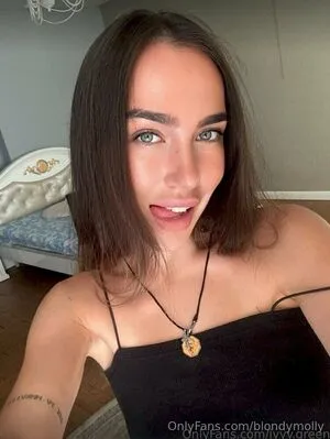 Blondymolly OnlyFans Leaked Free Thumbnail Picture - #73CRDIxua2