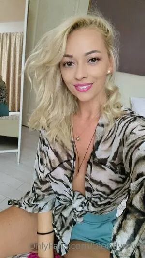 Blondymyra OnlyFans Leaked Free Thumbnail Picture - #bWXUkOcRo7