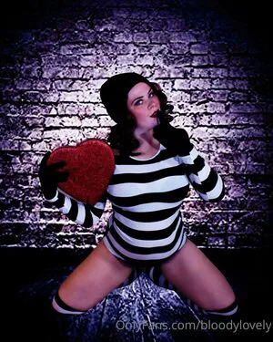 Bloodylovely OnlyFans Leaked Free Thumbnail Picture - #TbODyFFsTS