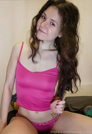 Blooming X Daisy OnlyFans Leaked Free Thumbnail Picture - #7U5zRkwNAw