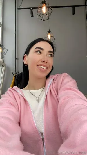 Blossom Kiss OnlyFans Leaked Free Thumbnail Picture - #sepIldewuw