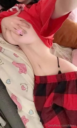Blows OnlyFans Leaked Free Thumbnail Picture - #4WFYFXNhxa