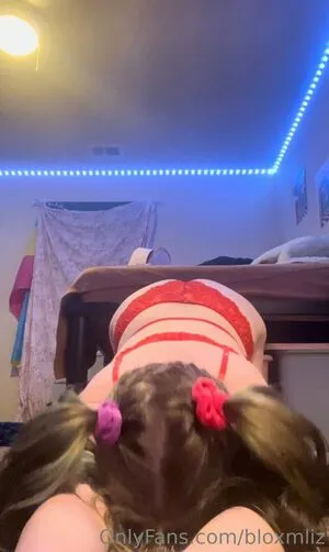 Bloxmliz OnlyFans Leaked Free Thumbnail Picture - #3Y2dFV9S1p