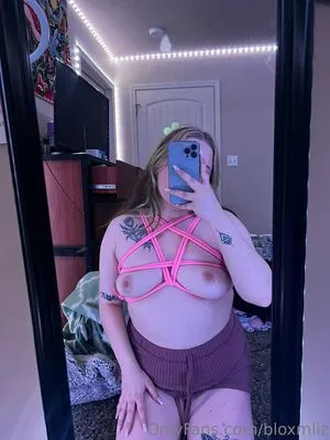 Bloxmliz OnlyFans Leaked Free Thumbnail Picture - #eIw6G84Cxv