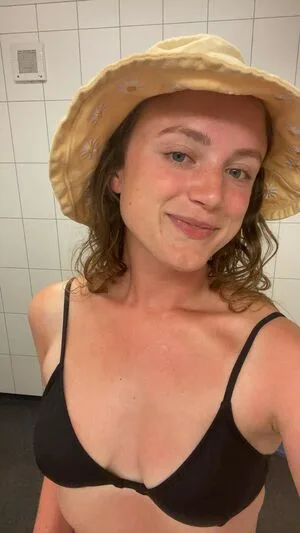 Blue Summers OnlyFans Leaked Free Thumbnail Picture - #KyLeEieAib