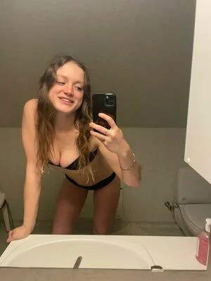 Blue Summers OnlyFans Leaked Free Thumbnail Picture - #iv3Vs5dEIR